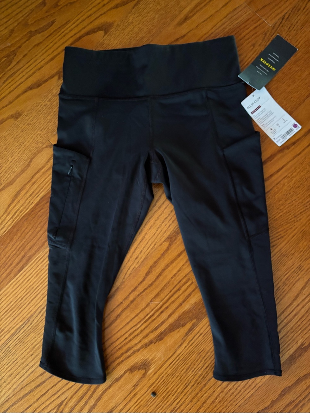 Athleta size small black All In Crop